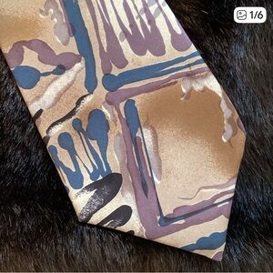 SILK NECKTIE